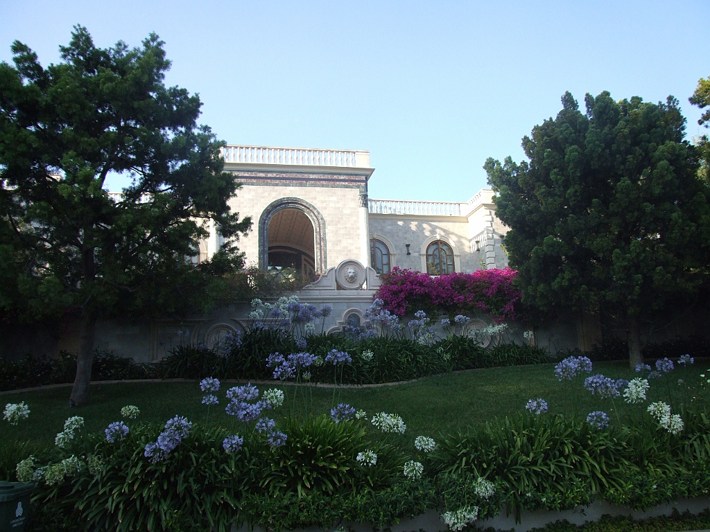 Valentino house